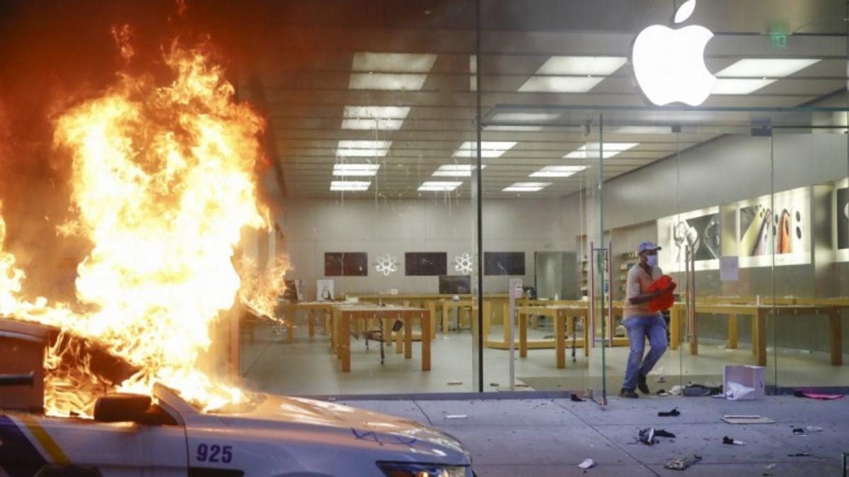 Tim Cook’un Çalışanlarına Gönderdiği ’George Floyd’ Açıklaması