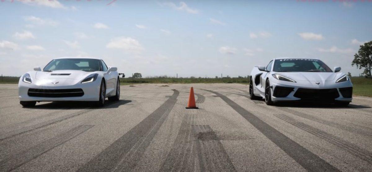 2020 Chevrolet Corvette Stingray ile Corvette C7’yi Karşı Karşıya Getiren Kalkış Yarışı (Video)