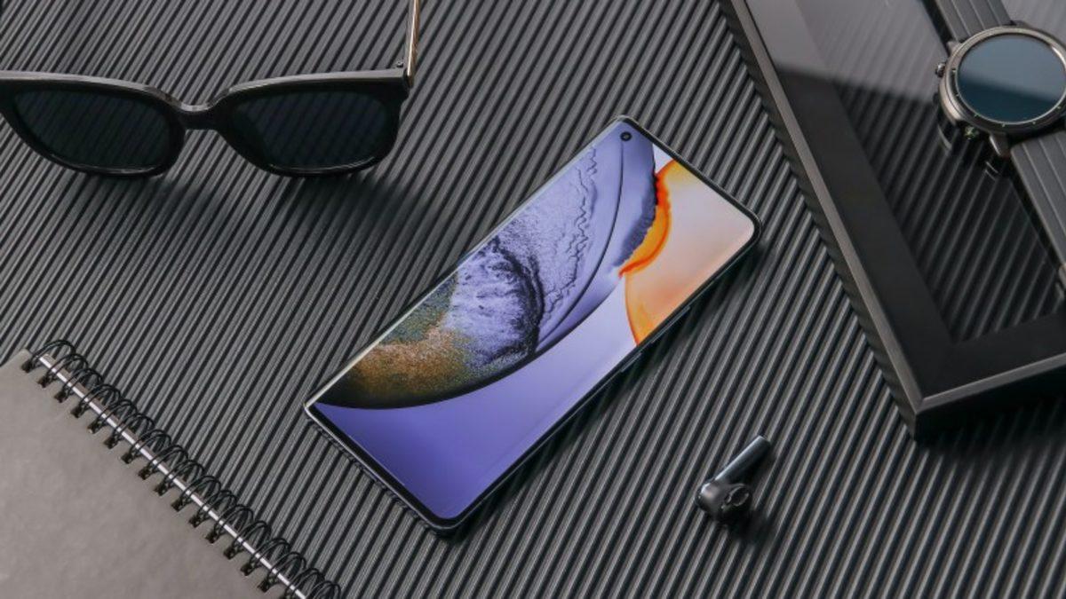 Buralar Karışır: Gimbal Tarzı Kameraya Sahip Olan Vivo X50 Serisi Tanıtıldı