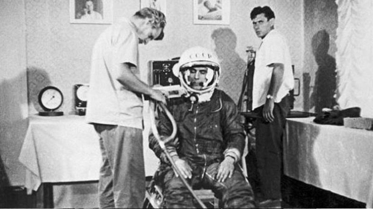 Bir Uzay Görevi Sırasında Ölen İlk İnsan Vladimir Komarov’un Trajik Hikayesi