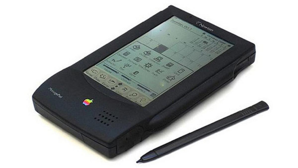 Bir iPhone Kolay Yetişmiyor: İşte Tarihteki En Başarısız Apple Ürünleri