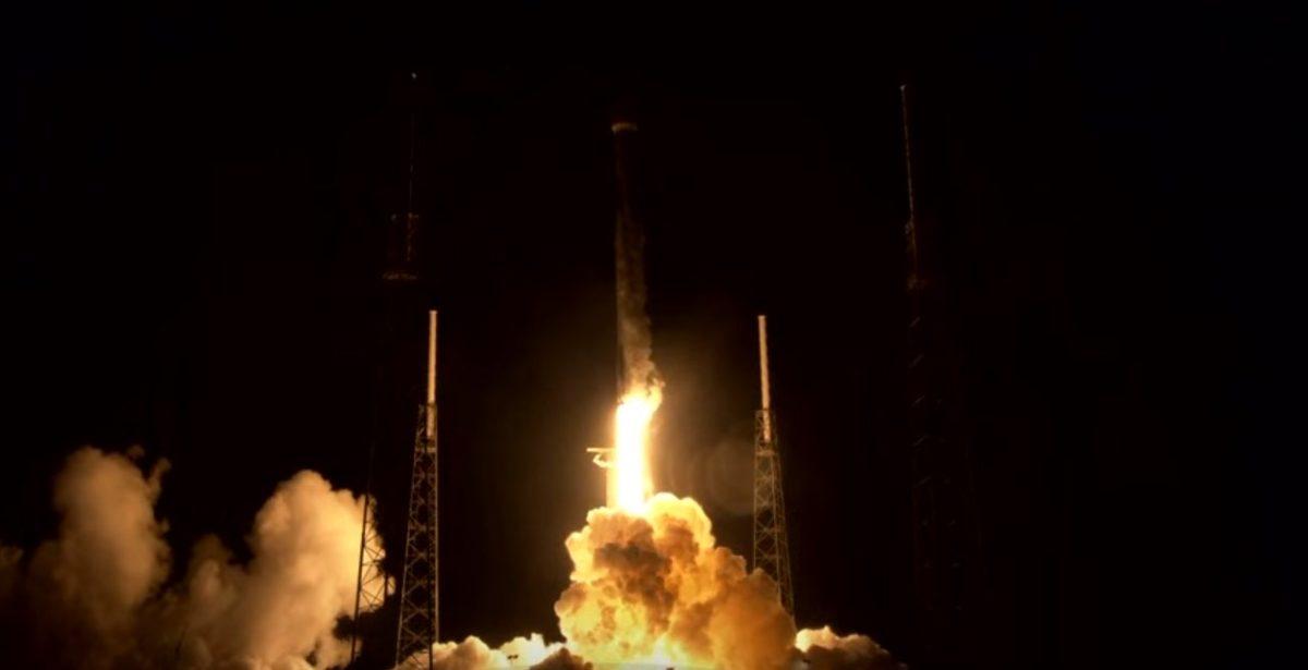 SpaceX, 60 Yeni Starlink Uydusunu Daha Başarıyla Uzaya Fırlattı