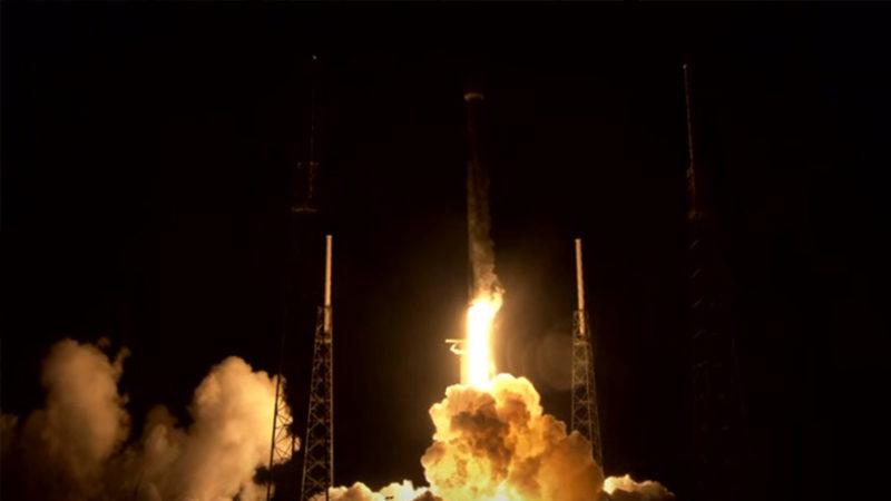 SpaceX, 60 Yeni Starlink Uydusunu Daha Başarıyla Uzaya Fırlattı