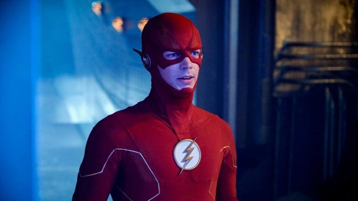 Flash’ın 6. Sezonuna Ait Görseller, Yeni Kostümü Ortaya Çıkardı