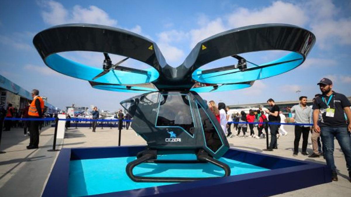 İlk Yerli Uçan Araba ’Cezeri’ Teknofest’te Sergilendi