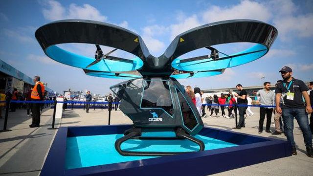 İlk Yerli Uçan Araba ’Cezeri’ Teknofest’te Sergilendi