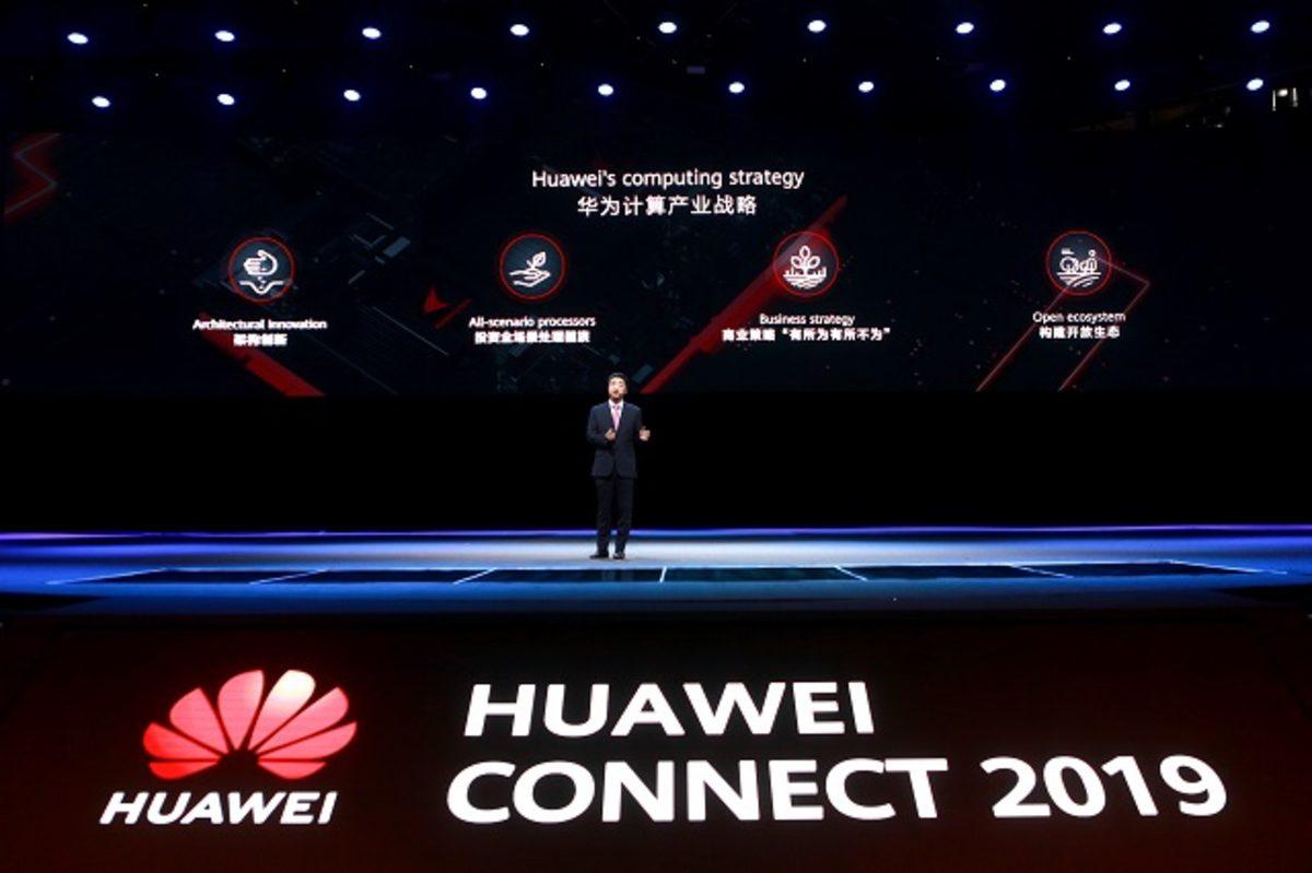 Huawei, Dünyanın En Hızlı Yapay Zeka Eğitim Kümesi ’Atlas 900’ü Duyurdu