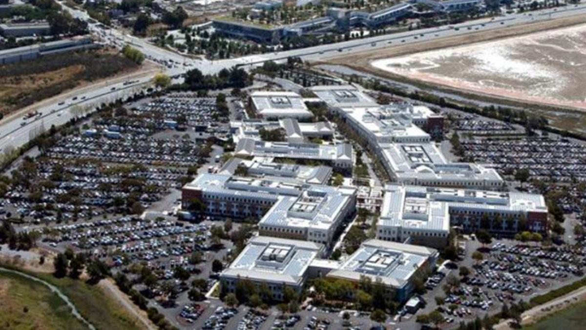 Bir Facebook Çalışanı, Şirketin Genel Merkezinde İntihar Etti