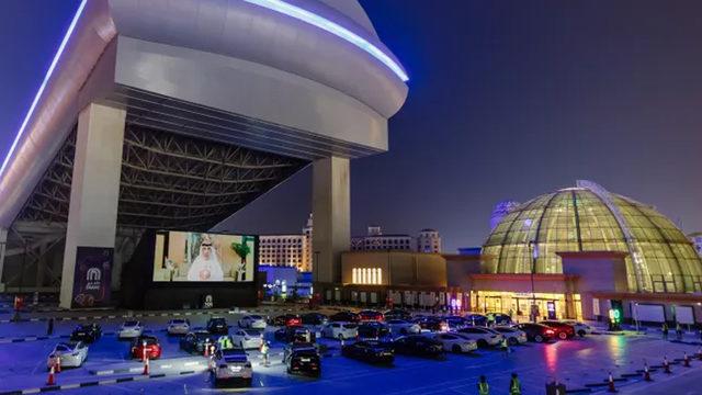 Tesla ve Vox Cinemas, Dubai’deki ilk Karbon Nötr, Arabalı Açık Hava Sinemasına Ev Sahipliği Yaptı