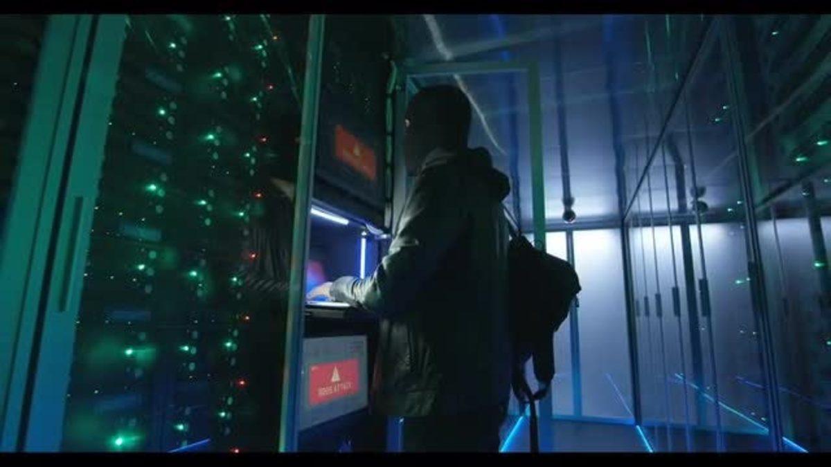 Güvenlik Kameraları Hackerlara Zarardan Çok Yarar Sağlıyor