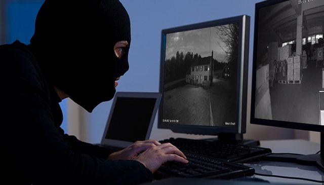 Güvenlik Kameraları Hackerlara Zarardan Çok Yarar Sağlıyor