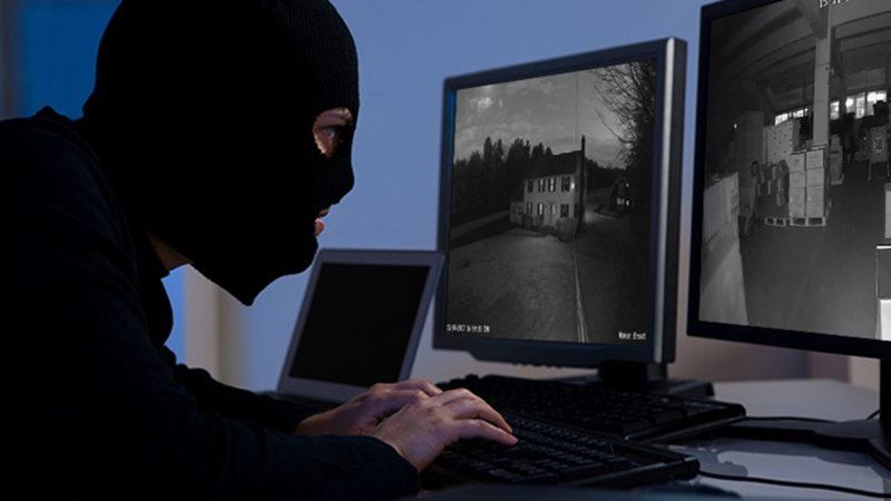 Güvenlik Kameraları Hackerlara Zarardan Çok Yarar Sağlıyor