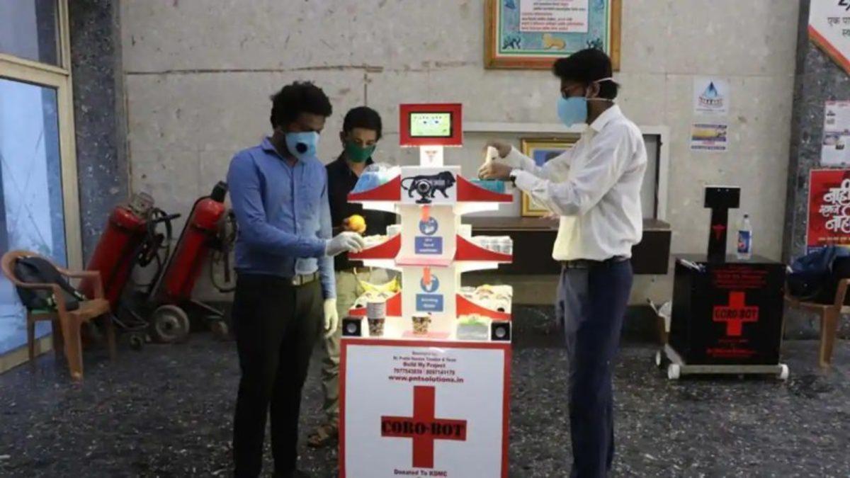 COVID-19 Hastalarına Yardımcı Olan Dünyanın İlk İnternet Temelli Robotu: Coro-Bot