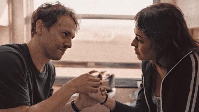 İlk Türk Netflix Filmi Yarına Tek Bilet’in Fragmanı Yayınlandı