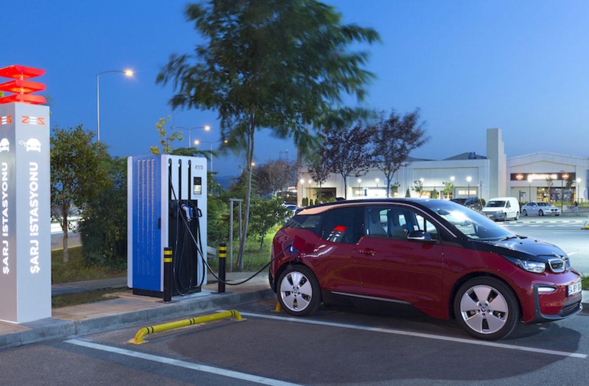 ZES, Elektrikli Şarj İstasyonlarıyla Türkiye’nin 5 Büyük Şehrini Birbirine Bağlıyor