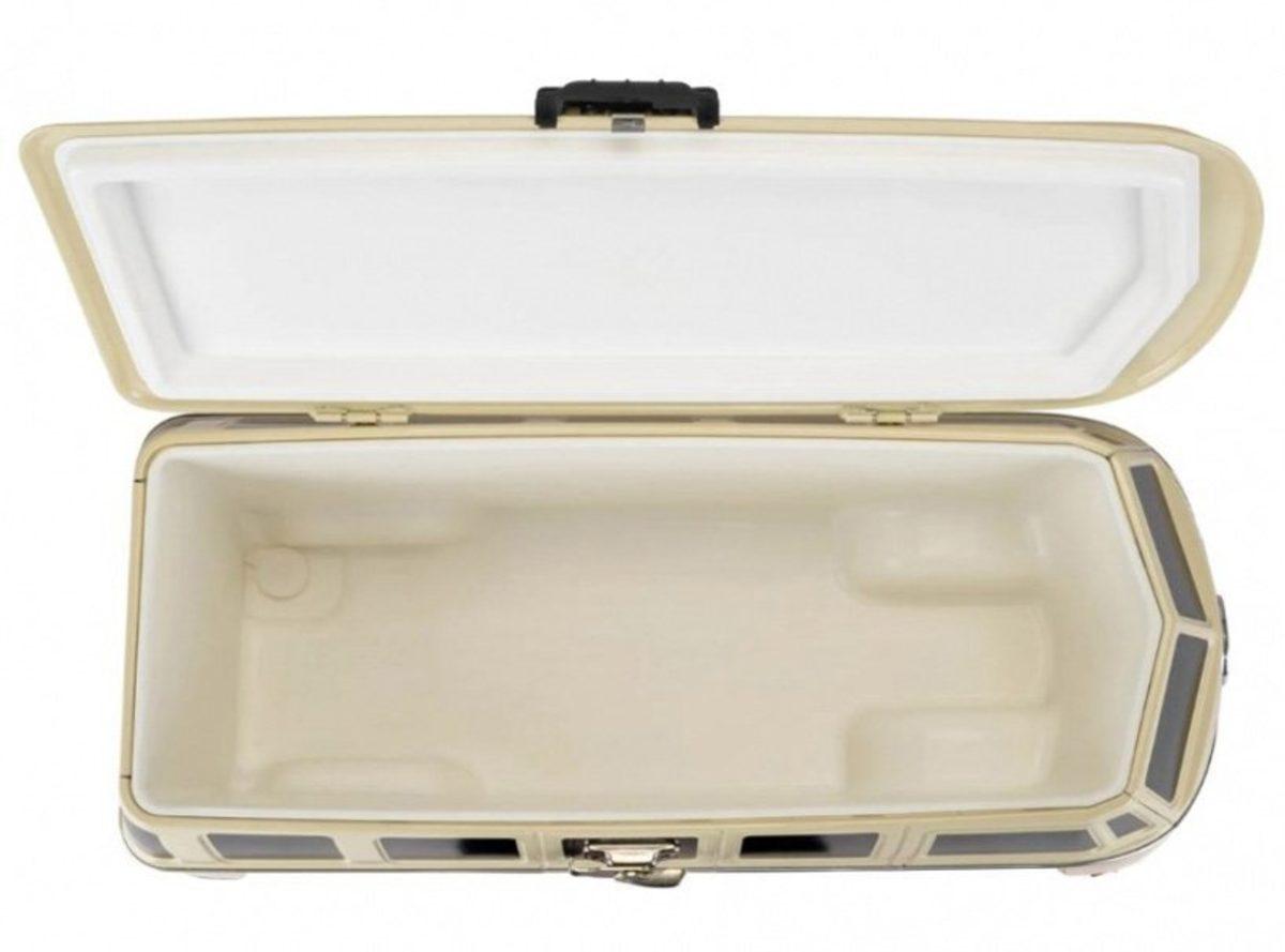 Volkswagen’in Nostaljik Karavanı T1’den Esinlenilen Mini Buzdolabı: VW Cool Box