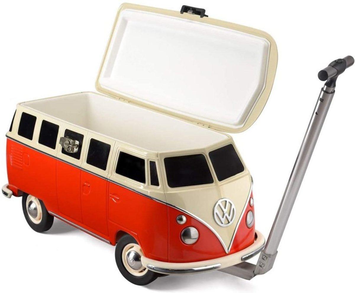 Volkswagen’in Nostaljik Karavanı T1’den Esinlenilen Mini Buzdolabı: VW Cool Box