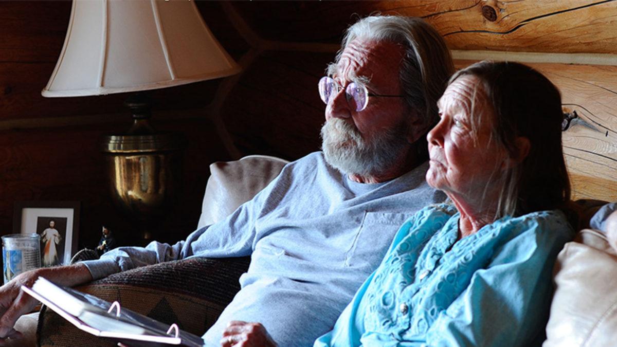 Yıllardır Toplumdan İzole Şekilde Yaşayan Çiftin İbretlik Hikayesi