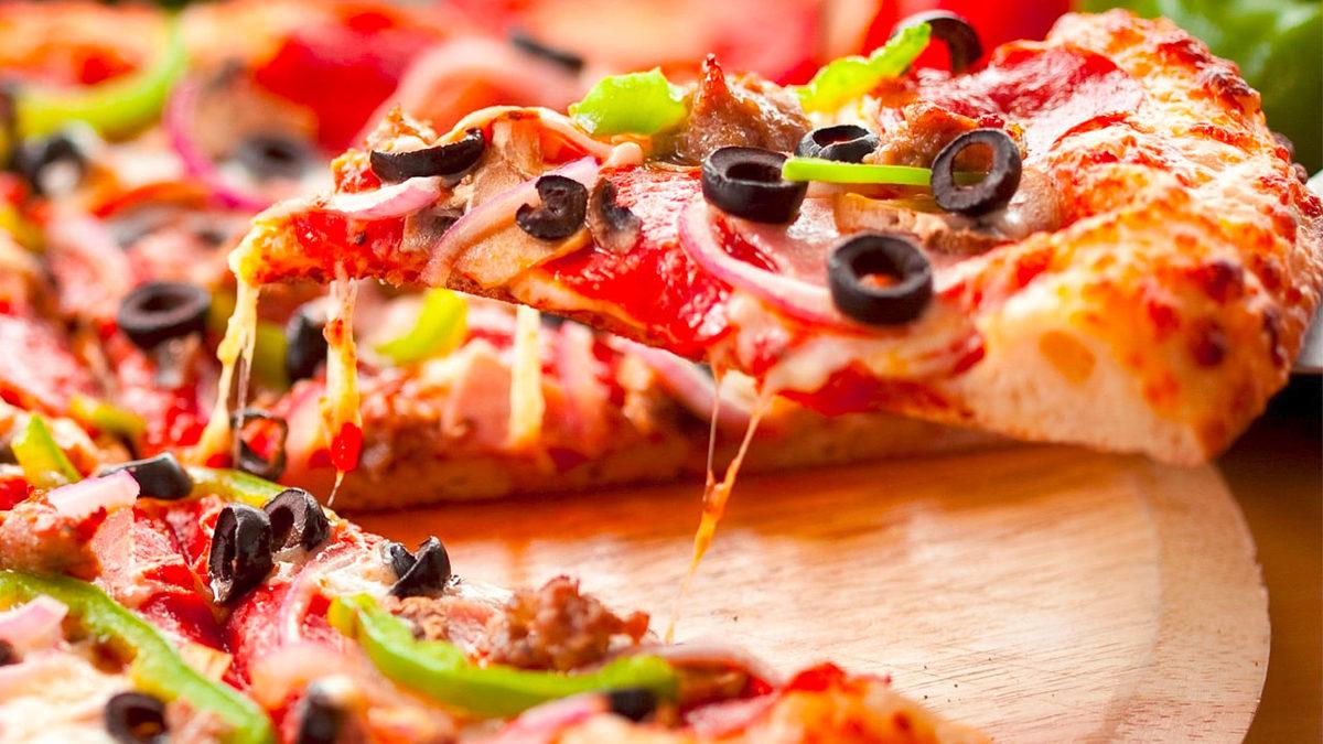 ’Pizza Kanseri Engelliyor’ Diyen Bilim İnsanına Ödül Verildi (Hem de Harvard’dan)