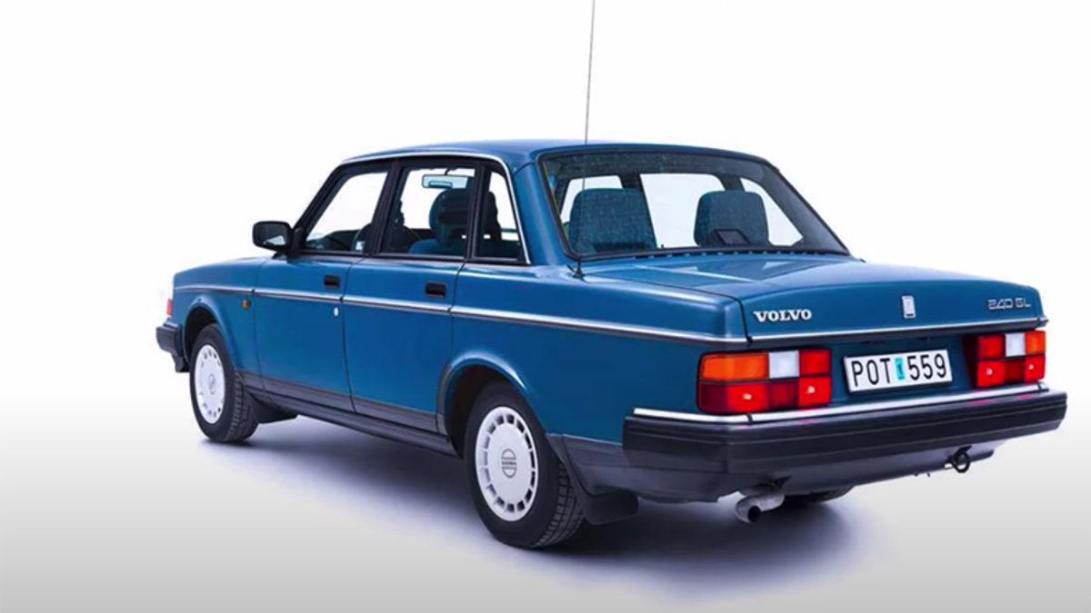 27 Yıl Önce Üretimden Çekilen Volvo 240, Bir Sanatçının Ellerinde Modern Tasarıma Kavuştu