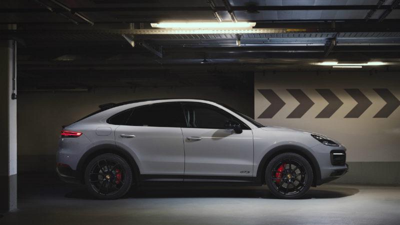 2021 Porsche Cayenne, Yeni V8 Motoruyla Birlikte Tanıtıldı