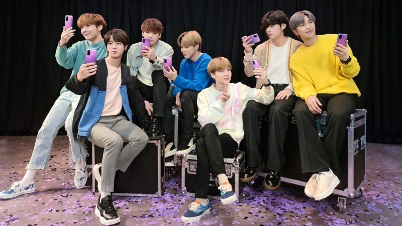 Samsung, BTS Temalı Galaxy S20+ ve Galaxy Buds+’ı Tanıttı