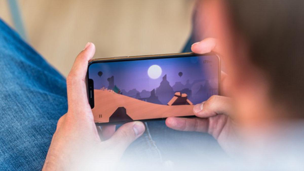 Apple’ın iPhone 12 Serisinde Samsung Ekran Kullanacağı İddiaları Güçleniyor