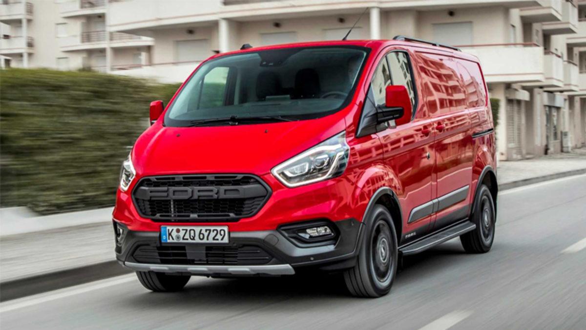 Ford Transit’in Off-Road Odaklı Yeni Trail Versiyonları Tanıtıldı