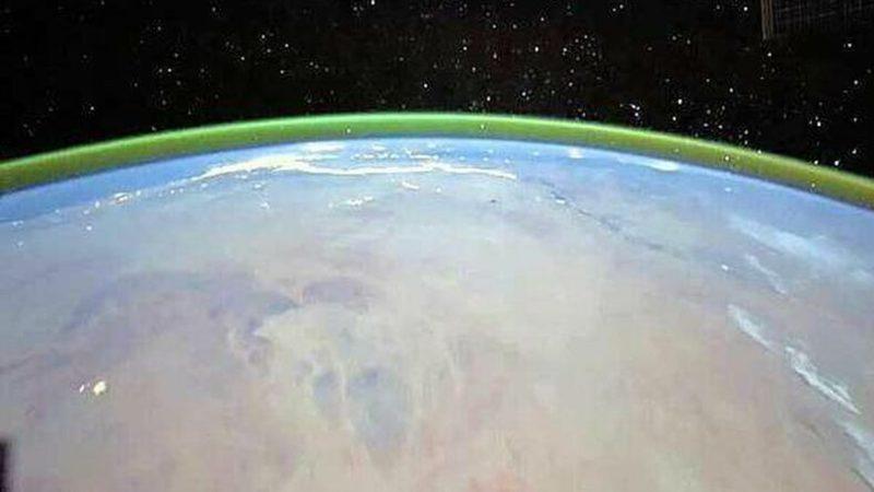 Mars’ın Atmosferinde Yeşil Bir Parıltı Gözlemlendi