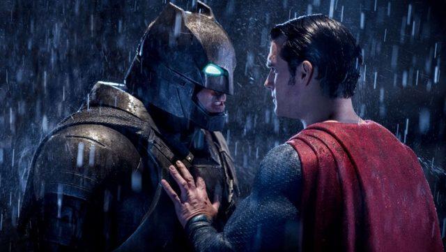 Zack Snyder, DC Evreni’nde Joker’in Hangi Robin’i Öldürdüğünü Açıkladı