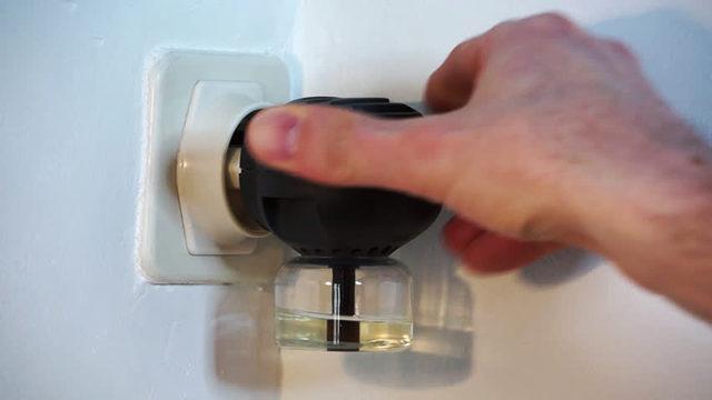 Sivrisinekler İçin Kullanılan Elektrolikitler İnsan Sağlığına Zararlı mı?