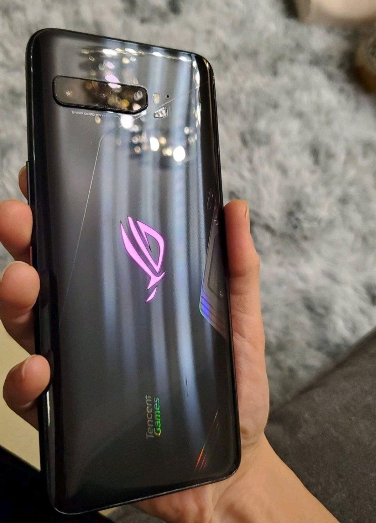 ASUS ROG Phone 3’e Ait Fotoğraflar ve Bir Video Ortaya Çıktı