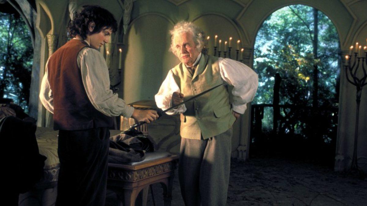 Yüzüklerin Efendisi’nin Bilbo Baggins’i Sir Ian Holm, 88 Yaşında Hayatını Kaybetti