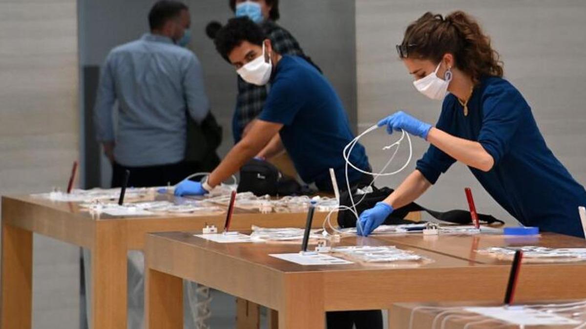 Apple, ABD’deki Mağazalarını Salgın Nedeniyle Tekrar Kapatmaya Başlayacak