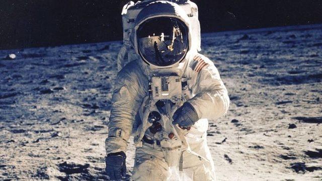 Apollo 11 Astronotu: "Hiç Yıldız Gördüğümü Hatırlamıyorum"