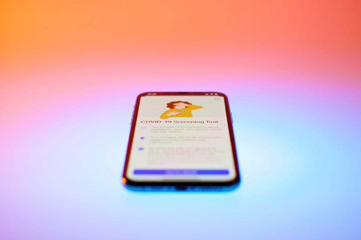 Araştırmaya Göre Haberleri Sosyal Medyadan Takip Edenler, COVID -19 ile İlgili Yanlış Bilgilere Daha Açık