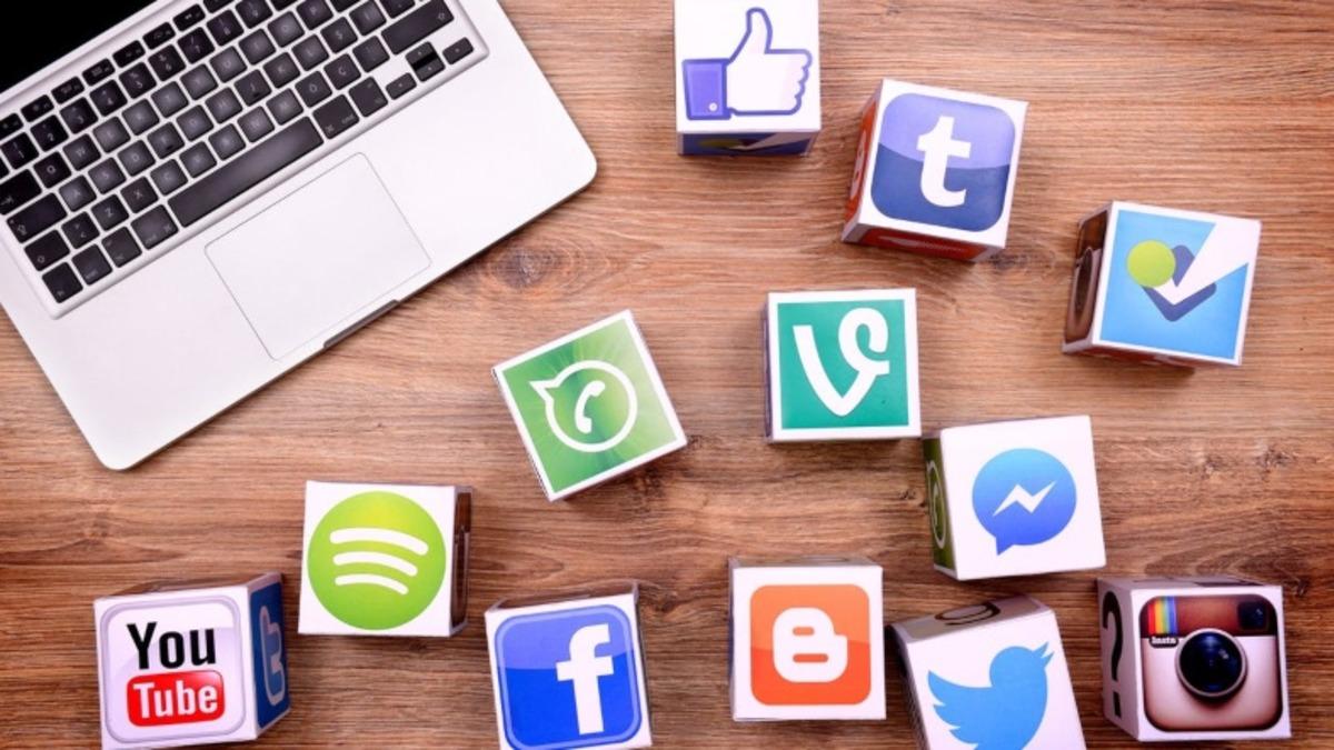 Araştırmaya Göre Haberleri Sosyal Medyadan Takip Edenler, COVID -19 ile İlgili Yanlış Bilgilere Daha Açık