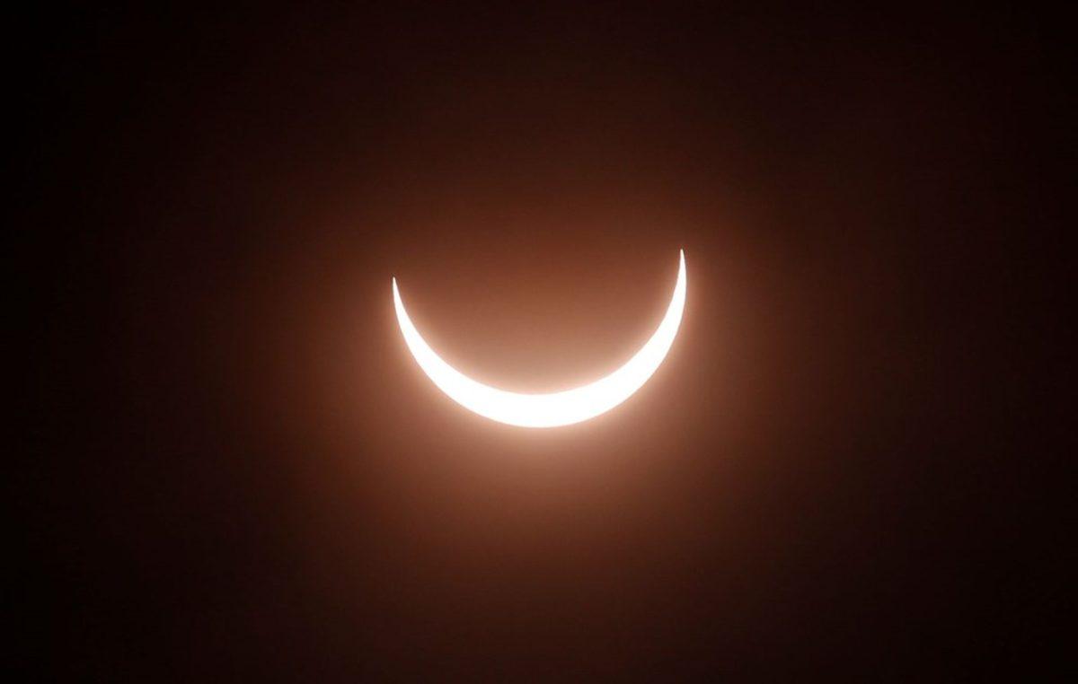 Türkiye’den de Kısmen Görülen Ateş Çemberi Güneş Tutulması’ndan Görüntüler Paylaşıldı