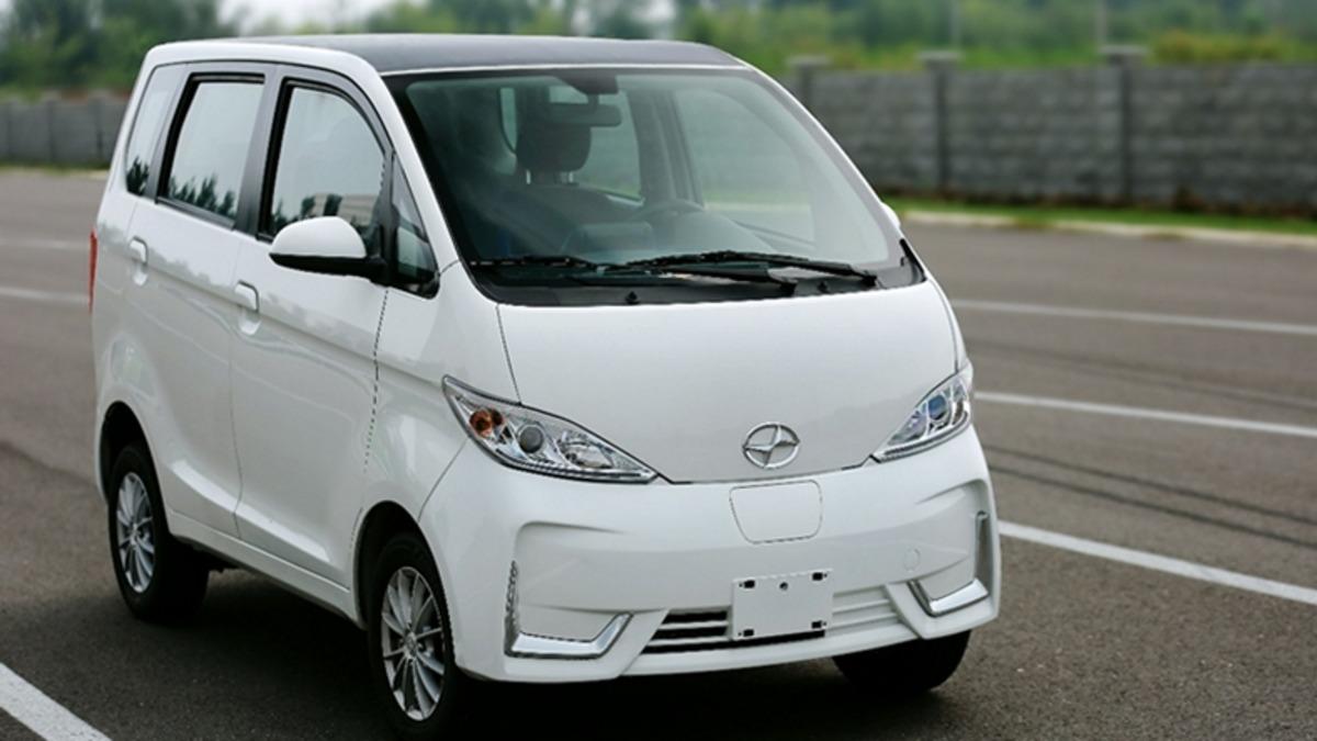 Şarj Etmeden Günlük 20 Km Yol Gidebilen Elektrikli Araç