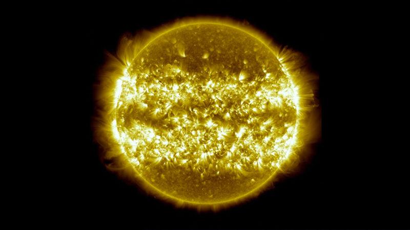 NASA’nın 10 Yıllık Kesintisiz Güneş Gözlemini 1 Saate Sıkıştırdığı Video