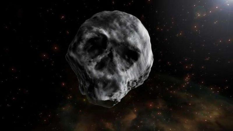 Bir Asteroidin Hubble’ı Trollediği İlginç Galaksi Fotoğrafı
