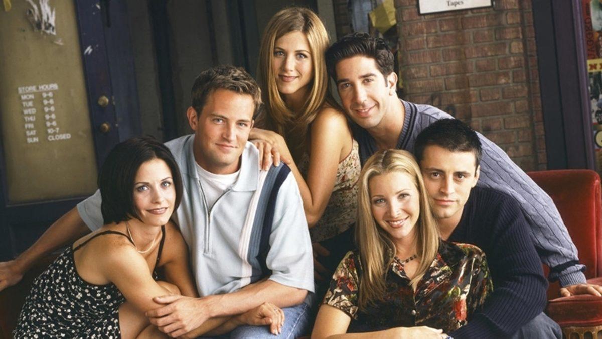 Jennifer Aniston Instagram Hesabı Açtı, Ortalık Yangın Yerine Döndü