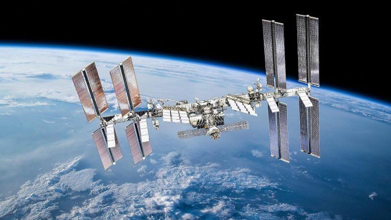 NASA, Güneş Etrafında Gezen ISS’nin Görüntülerini Paylaştı