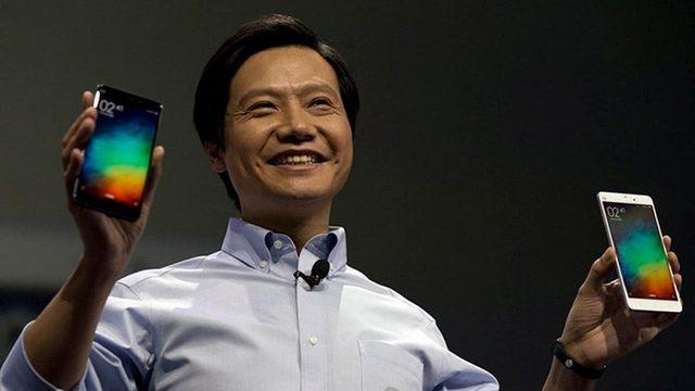 Xiaomi’nin CEO’su, Üç Favori Akıllı Telefonunu Açıkladı