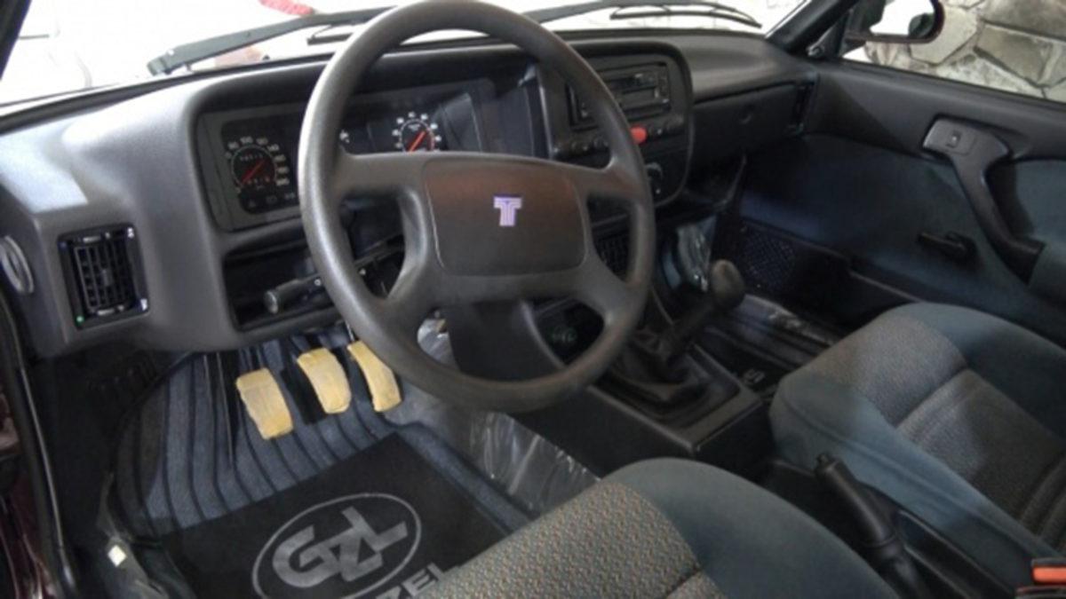 Fabrikadan Çıktığı Günkü Orijinalliğini Koruyan 1997 Model Tofaş Doğan SLX, 70 Bin TL’ye Satıldı