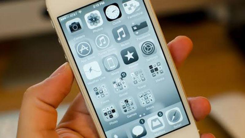 5 Adımda iPhone’unuzu Nasıl Siyah-Beyaz Yapabilirsiniz?