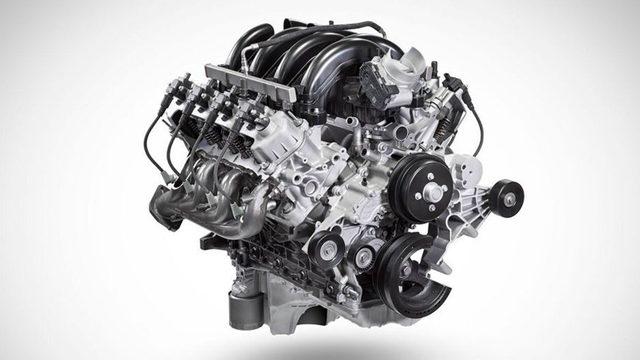 Ford, 7,3 Litrelik Godzilla V8 Motorunu Piyasaya Sürdü