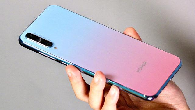 Honor 20 Youth Edition’un Hızlı Şarj Desteği İle Geleceği Açıklandı
