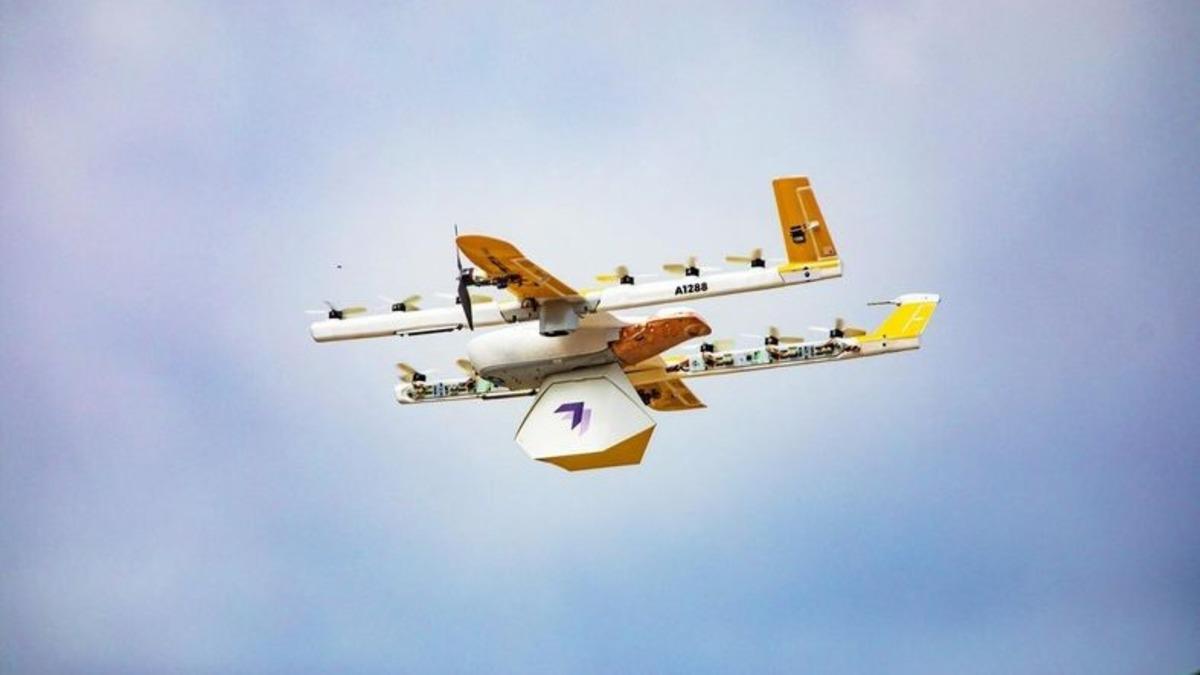 Amerika’nın İlk Ticari Drone ile Teslimat Servisi Hizmet Vermeye Başladı