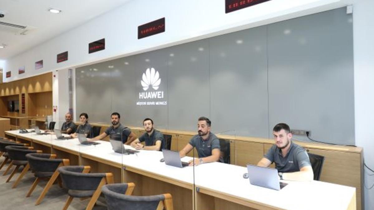 Huawei, İstanbul’daki Yeni Teknik Servisini Açtı